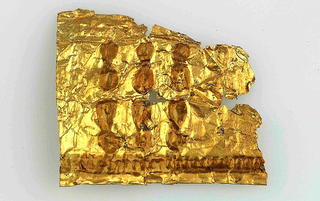 Gouden drinkhoornbeslag